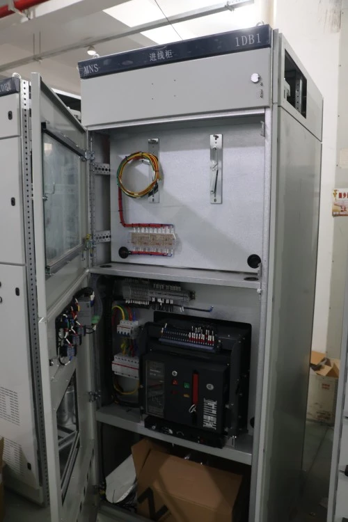 MNS draw-out cassette for motor control